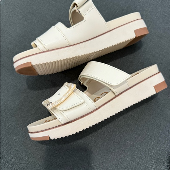 Sam Edelman Adrianna Slide Sandal With Stylish Velcro Staps - Picture 5 of 8